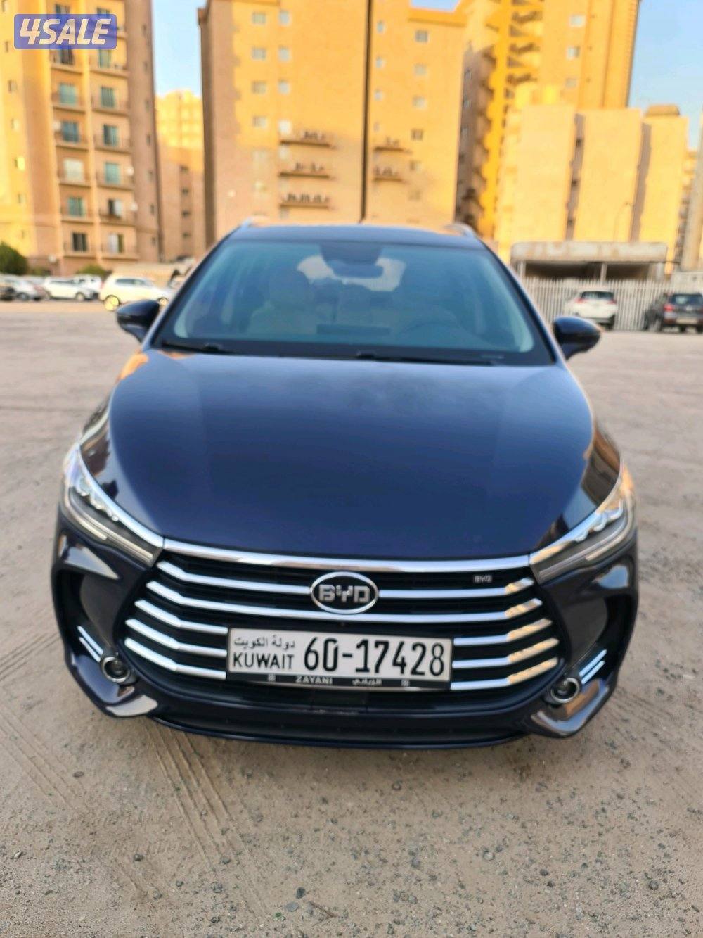 BYD max 20210