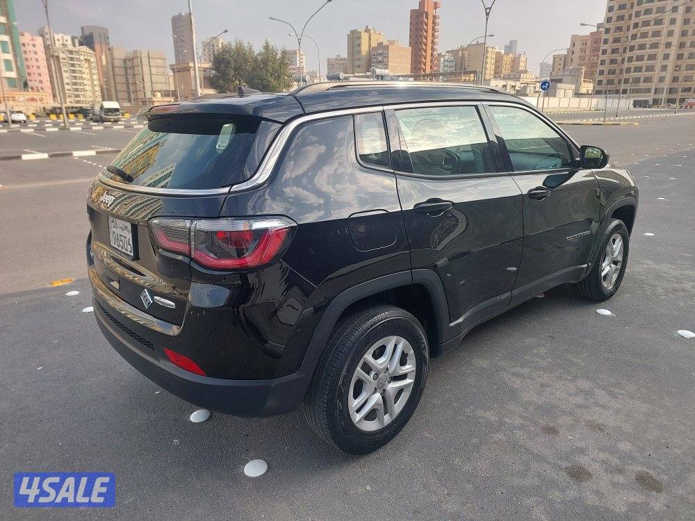 Jeep compass . 20197