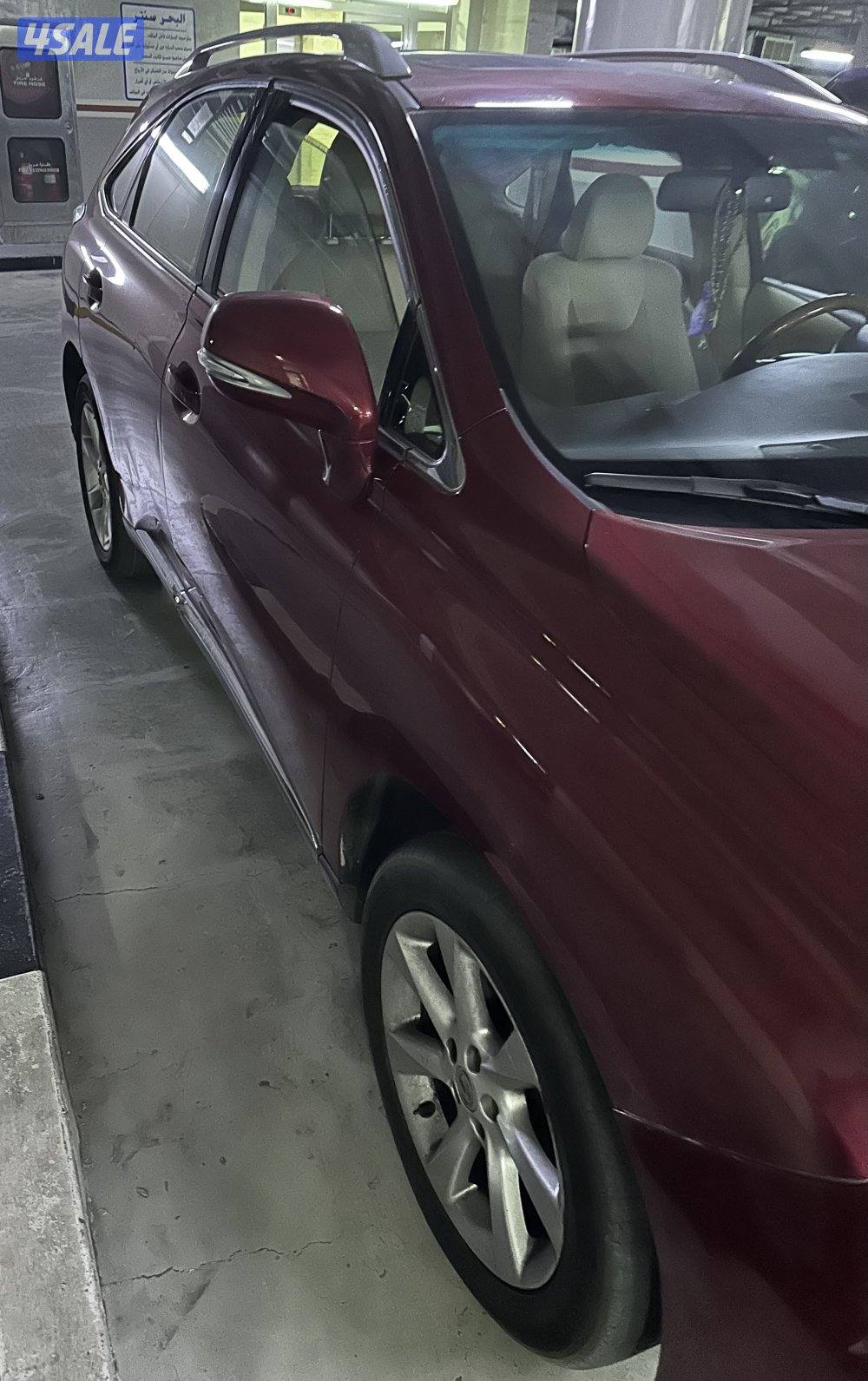 للبيع سيارة لكزس 350 RX مو 20122