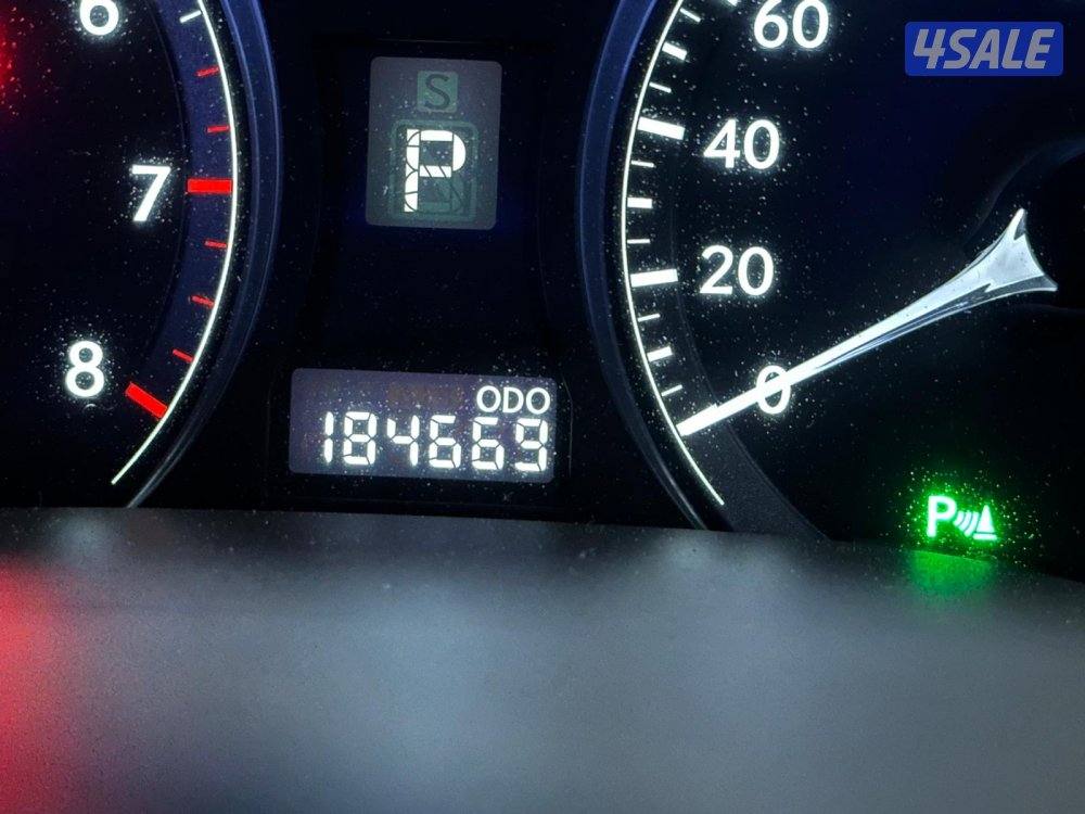 للبيع سيارة لكزس 350 RX مو 20127