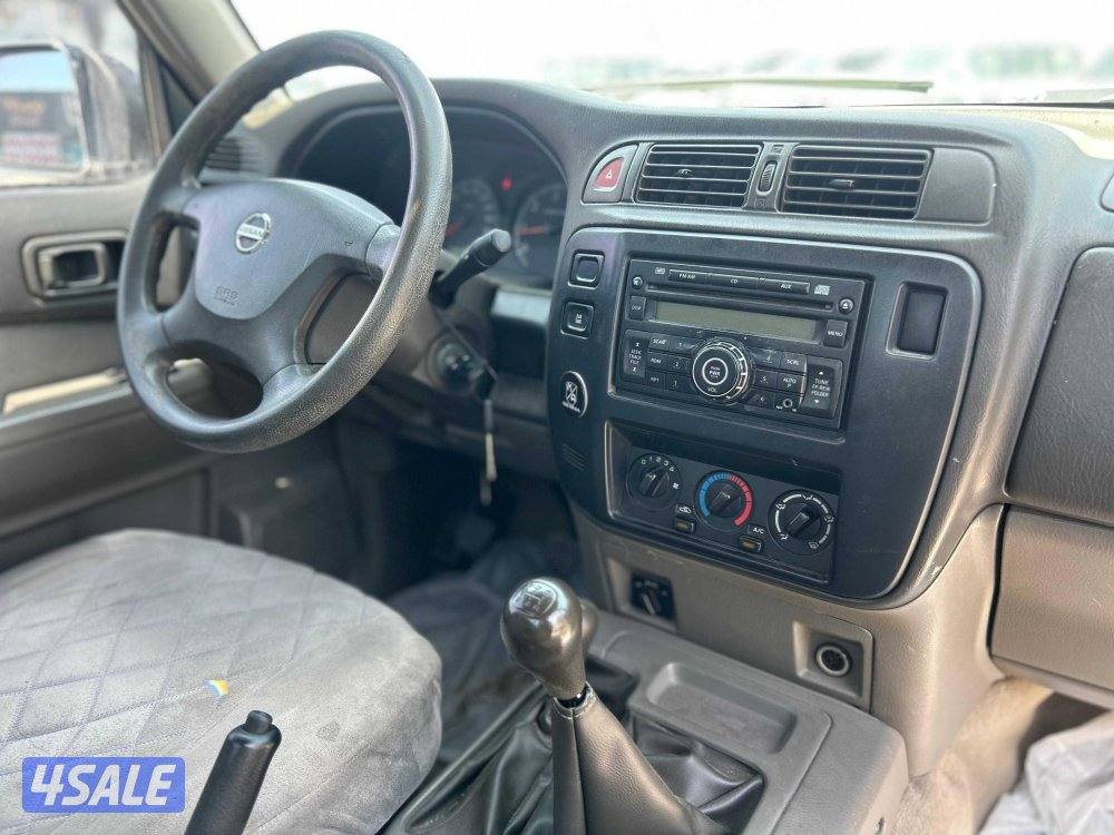 نيسان وانيت6