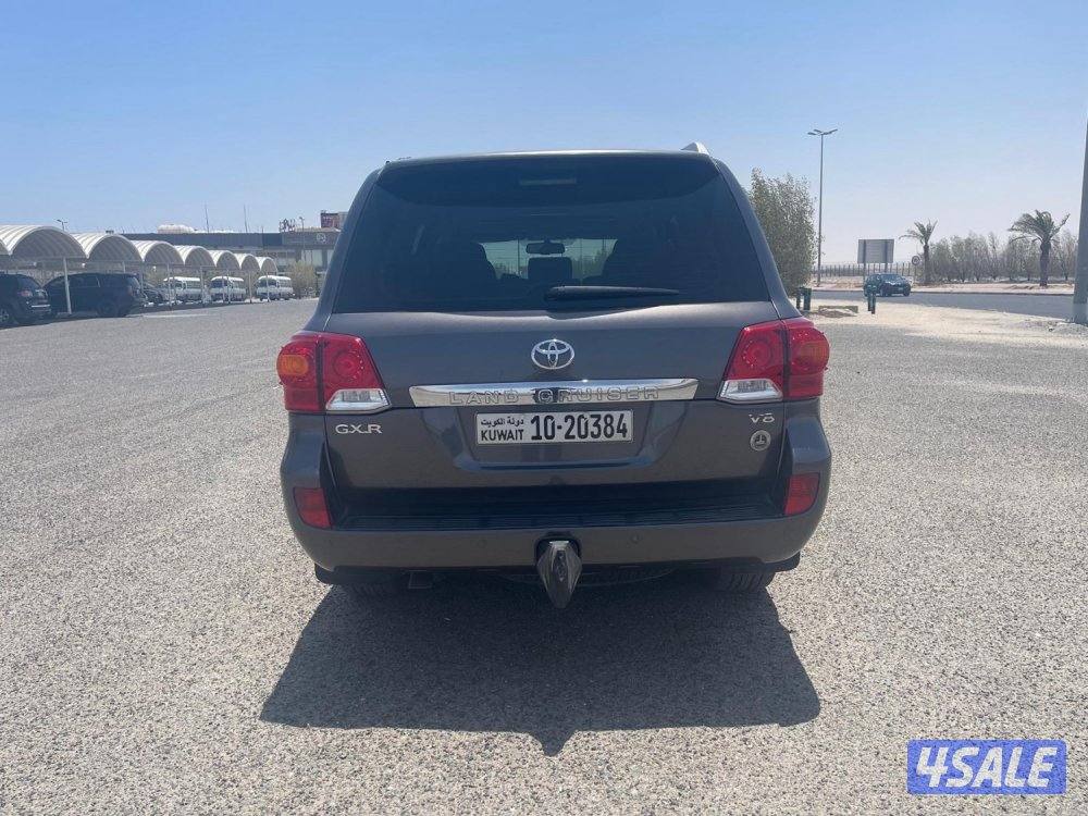 لاندكروزر GXR V87