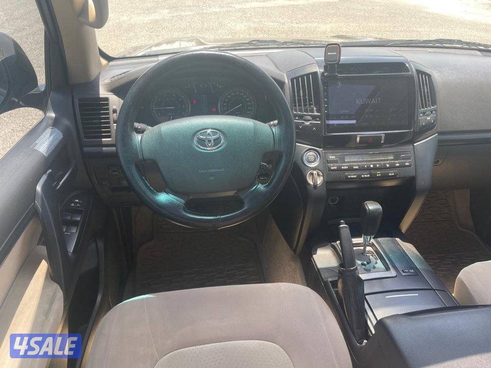 لاندكروزر GXR V88