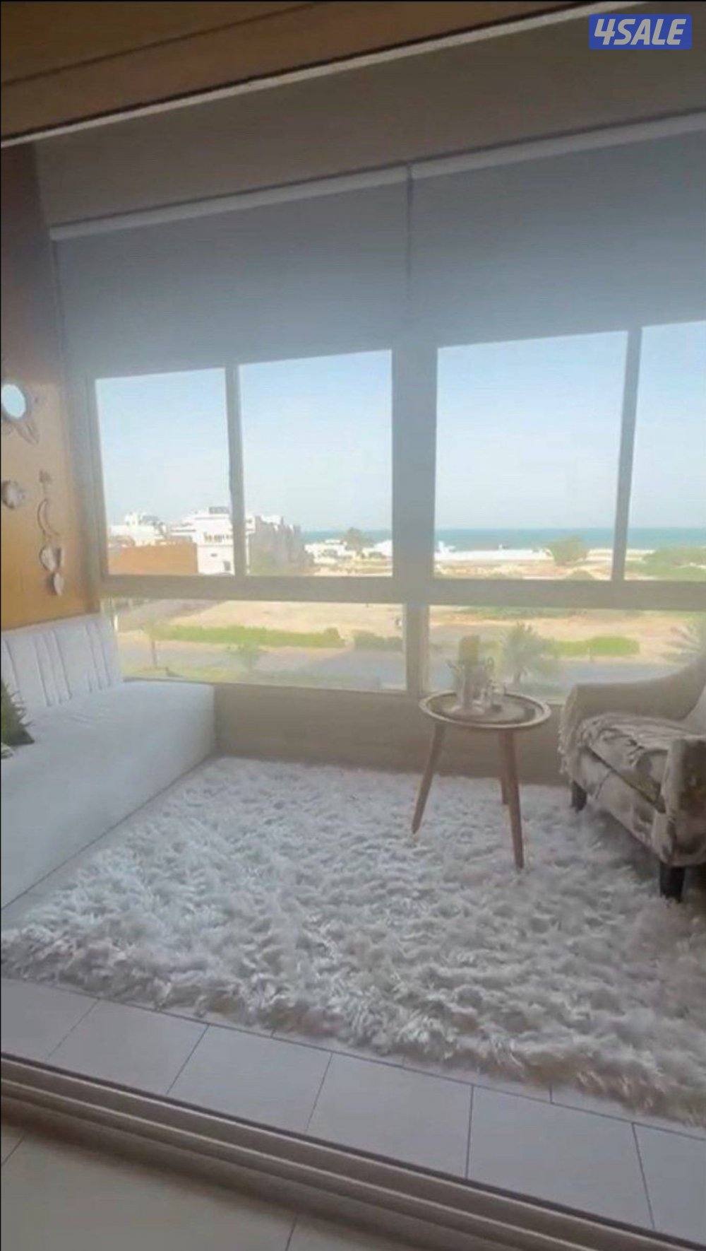 لايطفوكم شقه اطلاله بحريه كامله 150م5