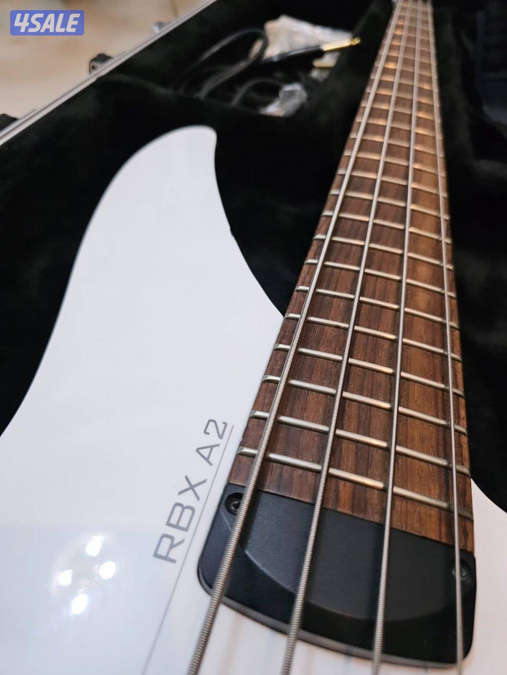 Yamaha RBX A2 Electric Bass Guitar 
Maple/Rosewood/Agathis 4 Strings w4