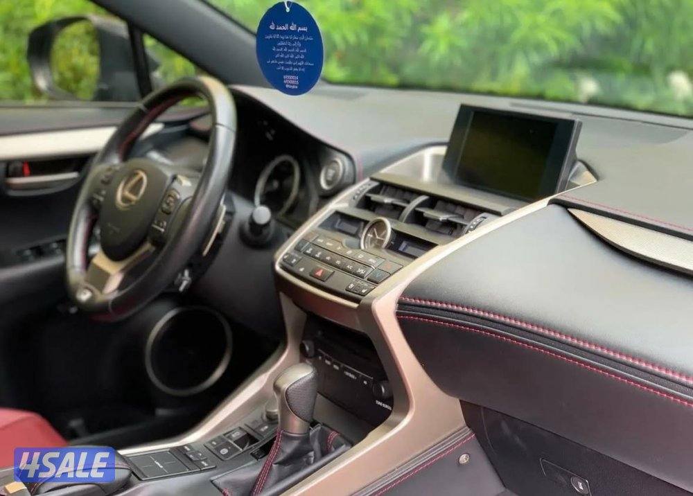 للبيع لكزس NX200t F sport2