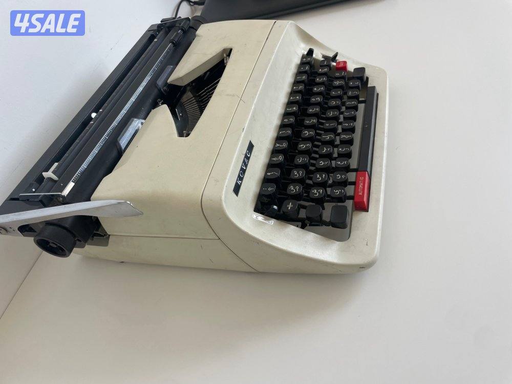 اله كاتبه قديمه عربي1