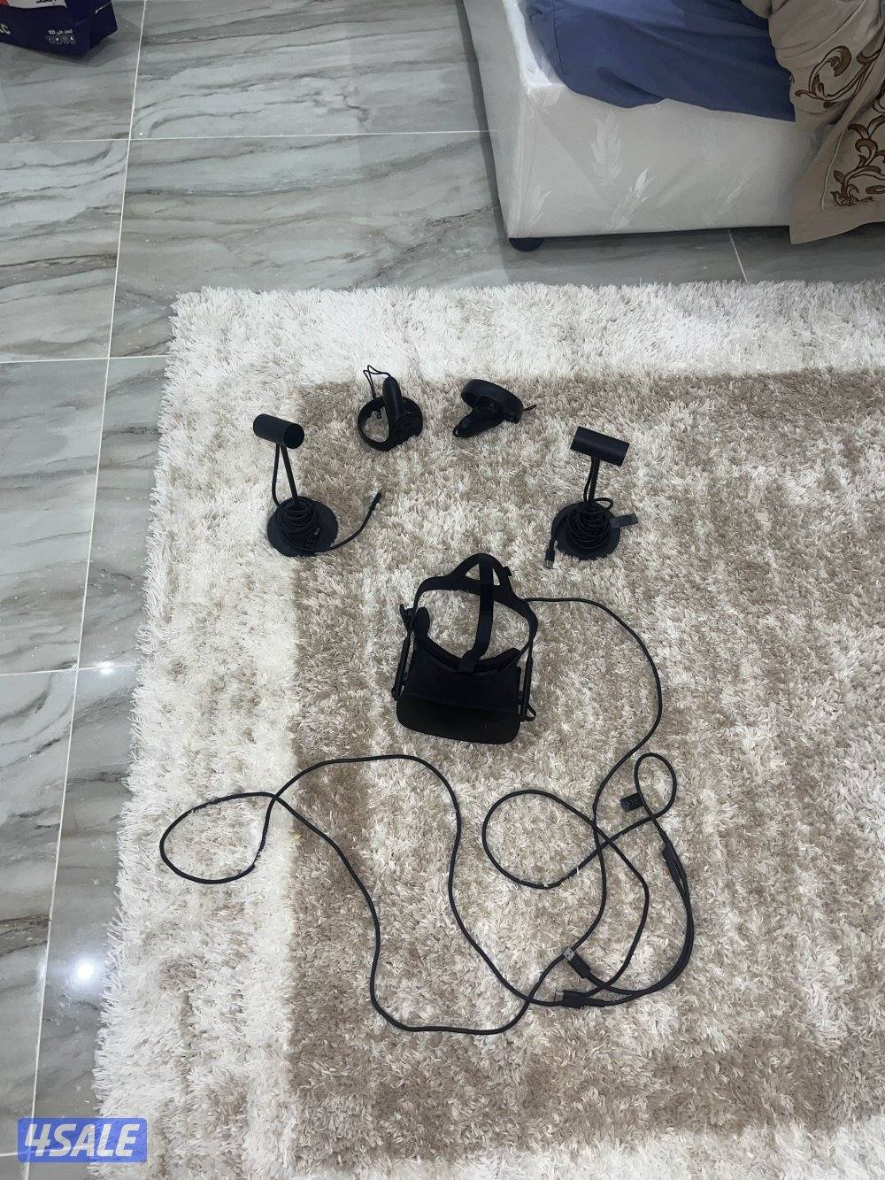 سليم 100مافي اي شي بس سماعه علي يمن خربانه و كل شي تمام ‎oculus vr0