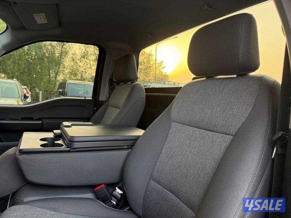 F150 XLT FX4 _2025 عداد 3 الاف فقط  _ دبل قير8