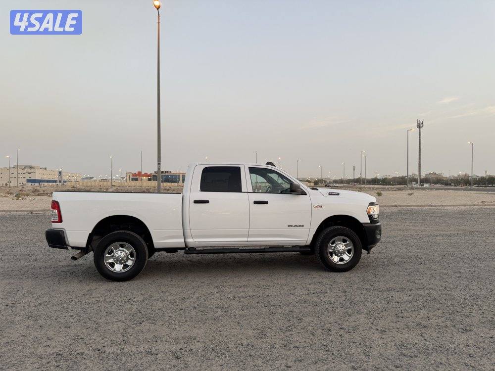 وانيت دودج رام 2500 HD 6.4L موديل ٢٠٢١1