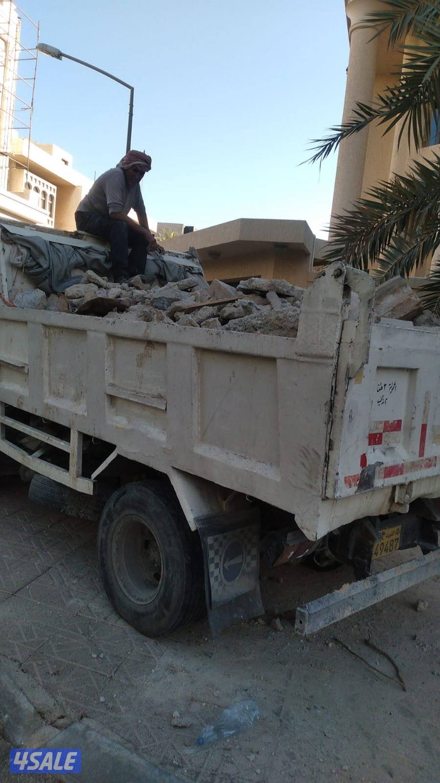 نساف رمل وصلبوخ وحمولة انقاض وسماد وتربه زراعيه واسفلت مع الشغل واسمنت3