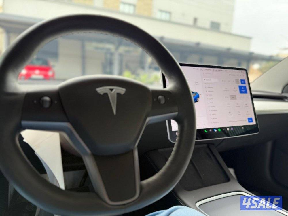 للبيع تسلا موديل 3 بريميم بكج 2021.6