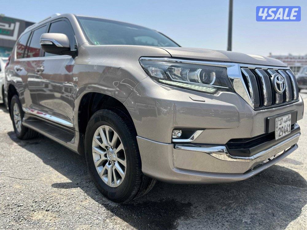 لاند كروزر برادو. VX1