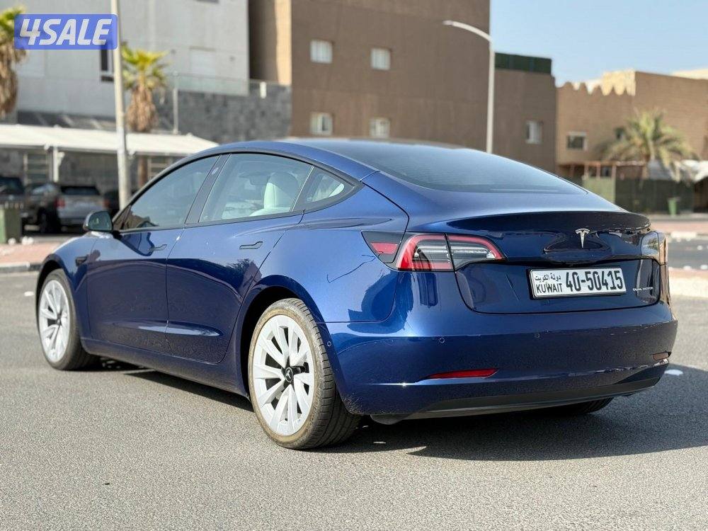 للبيع تسلا موديل 3 بريميم بكج 2021.2