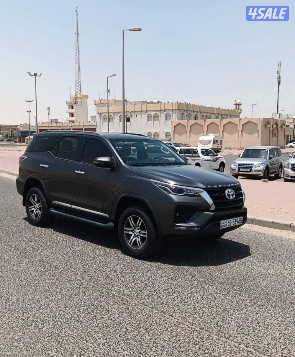 فورتير 2022 الساير 6V بحاله الوكاله عداد 90 الف1