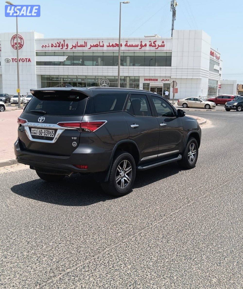 فورتير 2022 الساير 6V بحاله الوكاله عداد 90 الف2