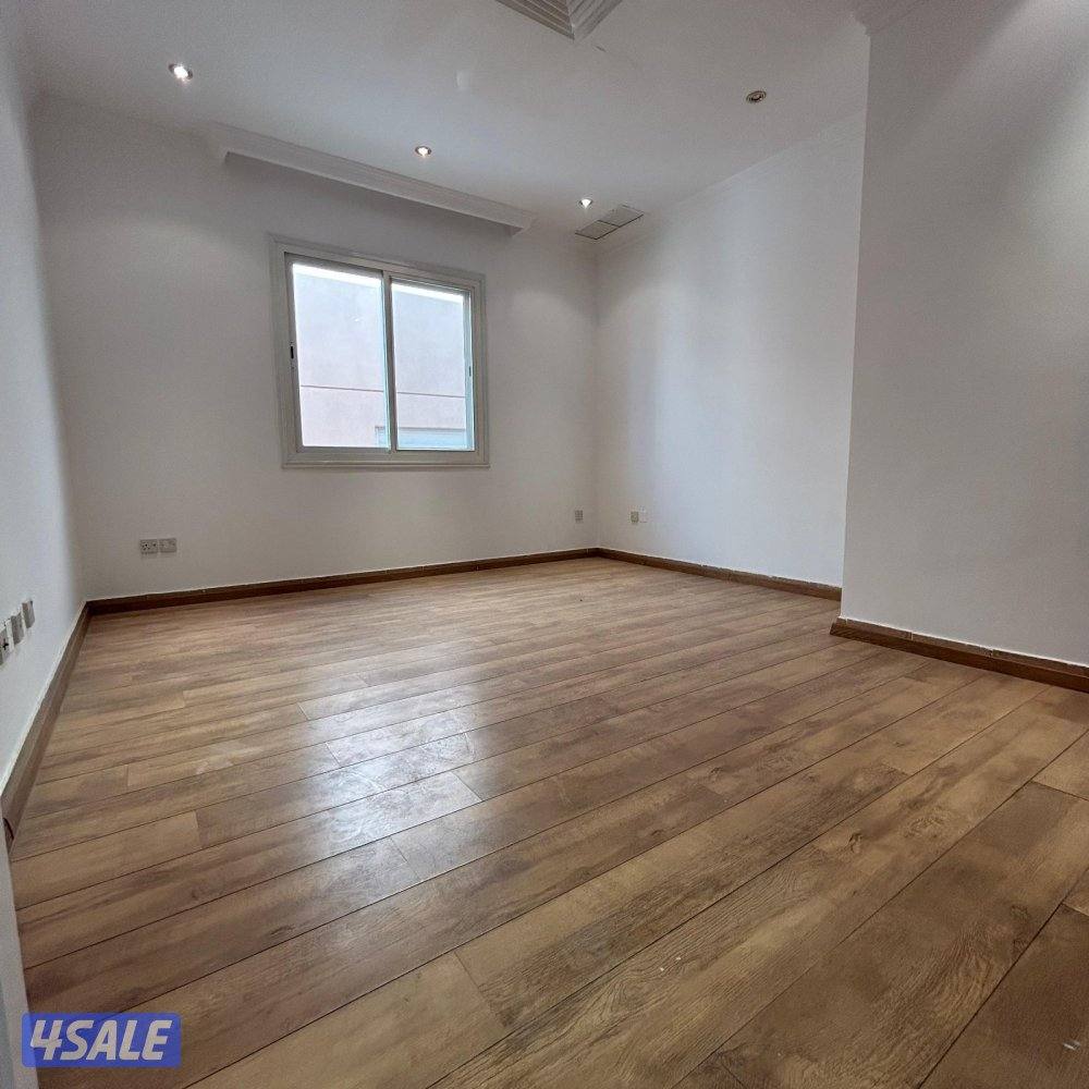 شقق و دوبلكسات مع بلكونة سكنية للإيجار في قرطبة8