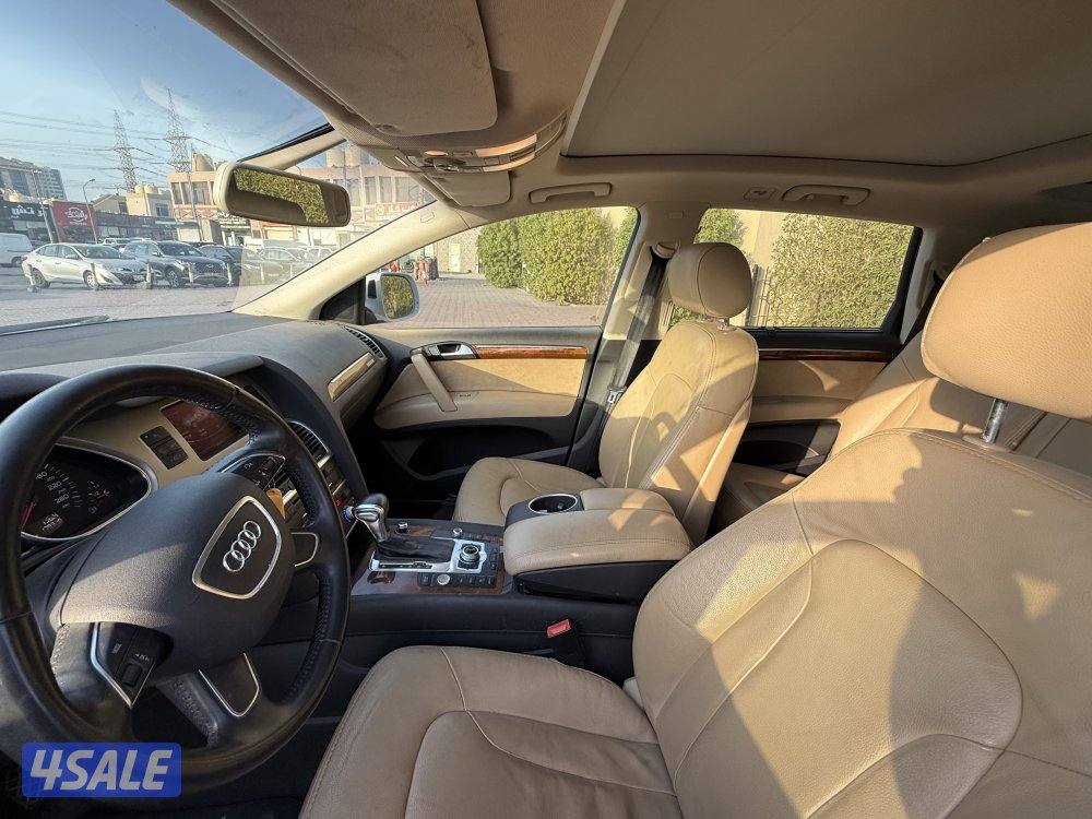 اودي 2016 Q7 نظيفة3