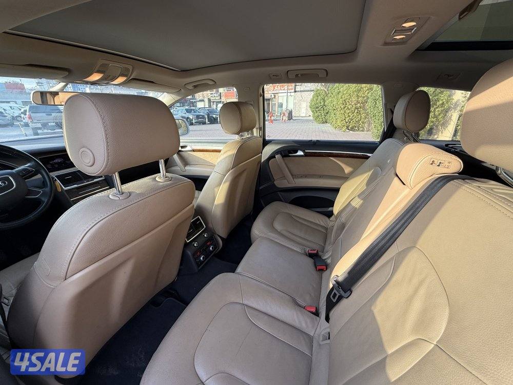 اودي 2016 Q7 نظيفة6