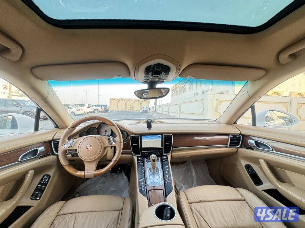 للبيع بورش باناميرا S موديل 201011