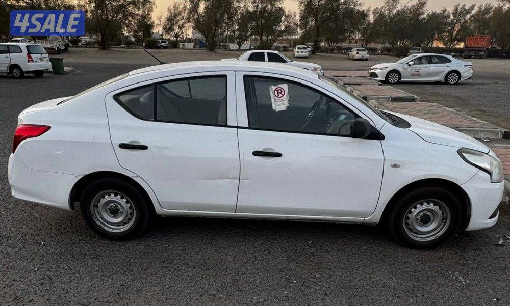 للبيع نيسان صني2