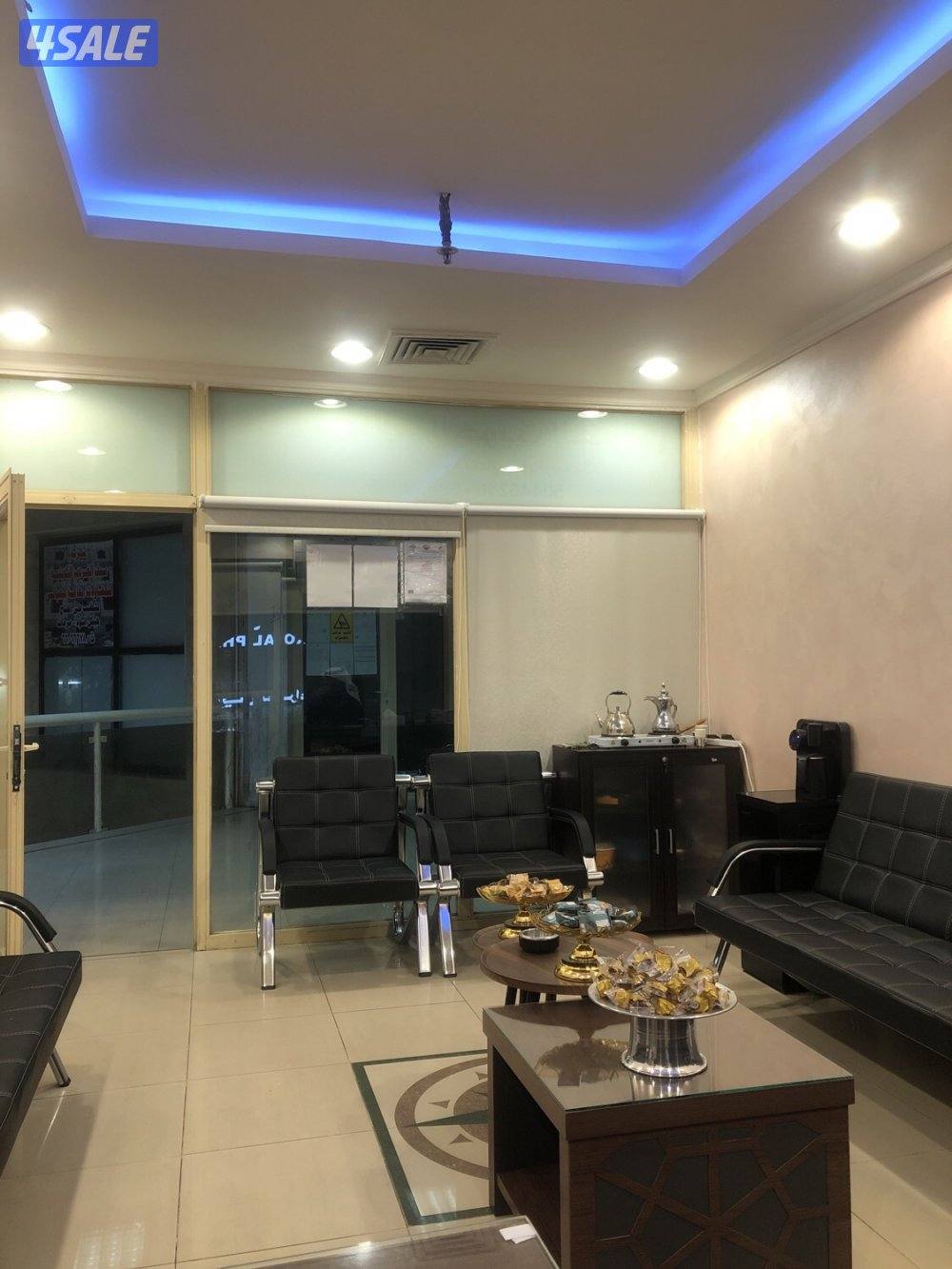 للبيع بيت سعد العبدالله حكومي بطن وظهر تكيف مركزي وثيقه حره0
