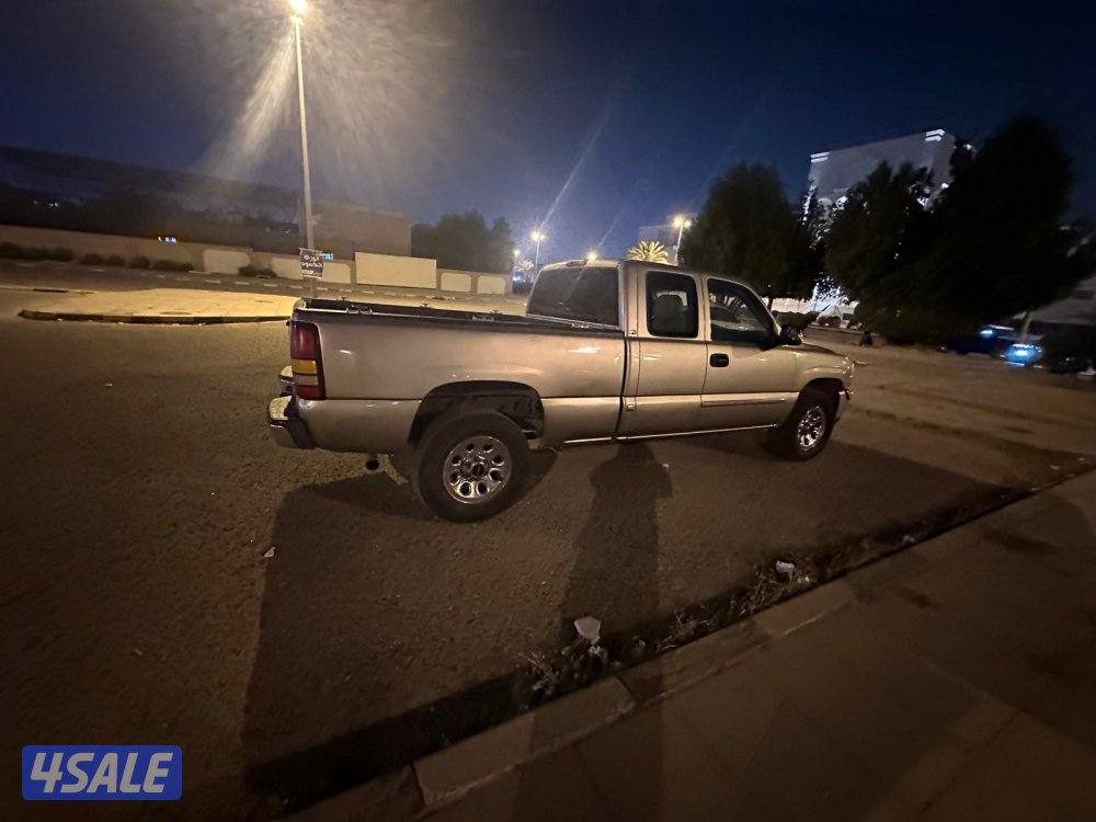 للبيع جمس سييرا طالب فيه  1.500 وقابل للمساومة1