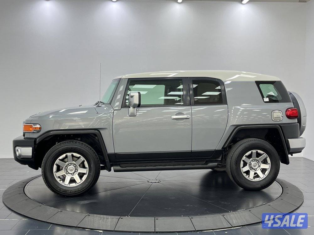 TOYOTA FJ CRUISER 20FJH2_U2