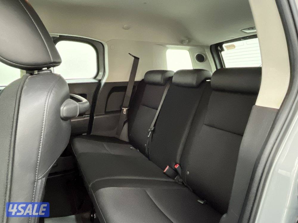 TOYOTA FJ CRUISER 20FJH2_U3