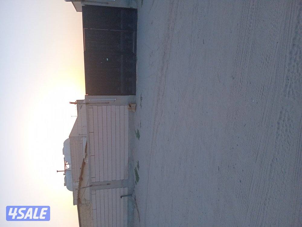 الايجار نصف جاخور يتكون من دوانيه 8×5 وغرفه 5×5 ومطبخ 5×5 وحوش كبير0