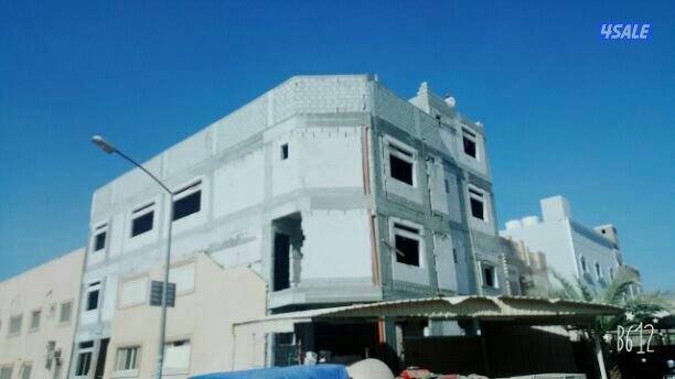 مقاولات عامة وجميع انوع ترممات عامه انواع عازل اسطح حراري3