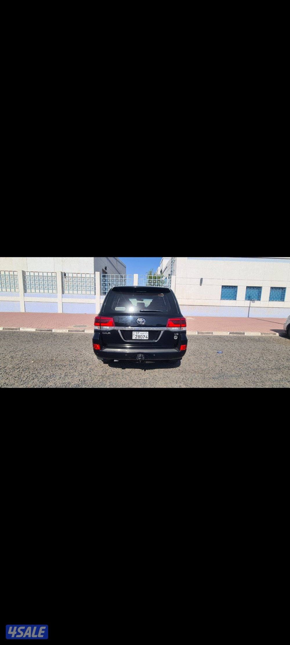 لاند كروزر gxr 2019 ثمانية سلندر2