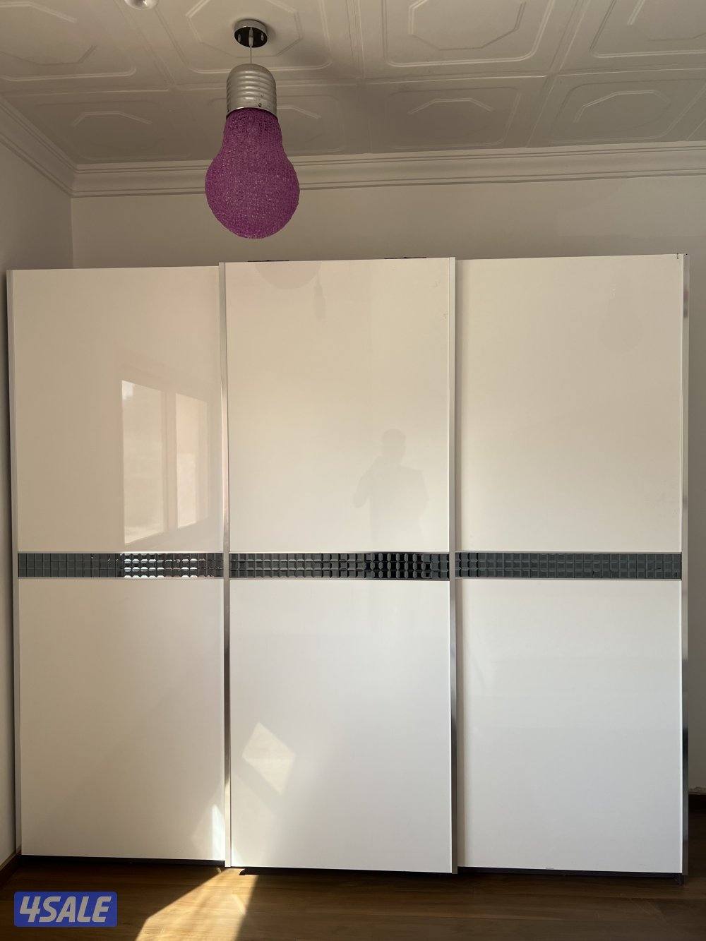 Bed x Wardrobe x 2 drawer1