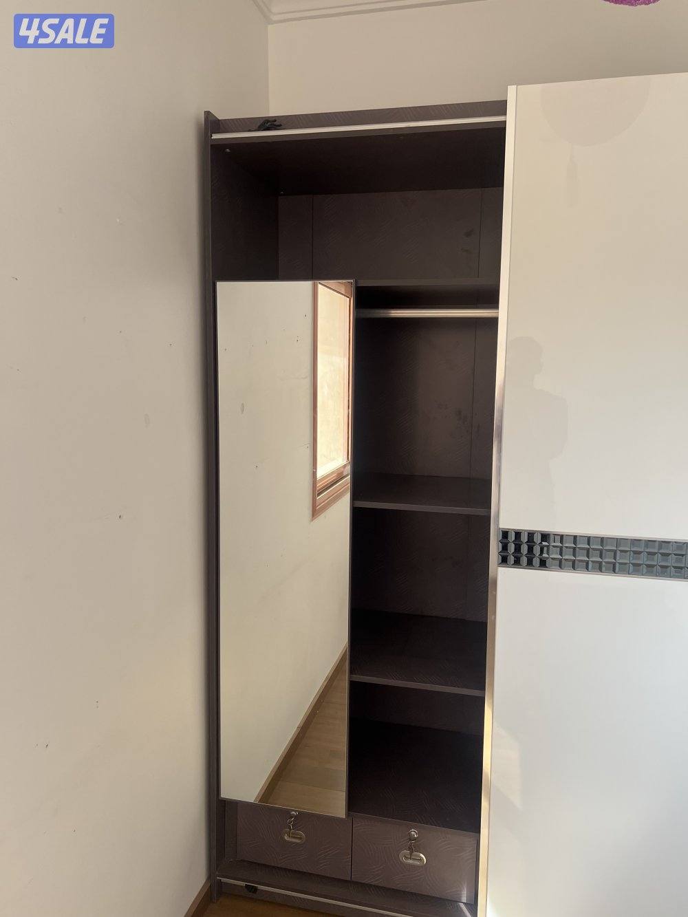 Bed x Wardrobe x 2 drawer3