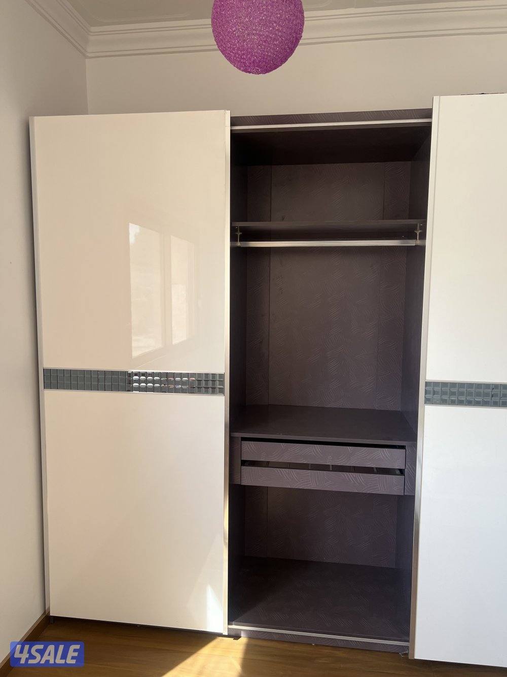 Bed x Wardrobe x 2 drawer6