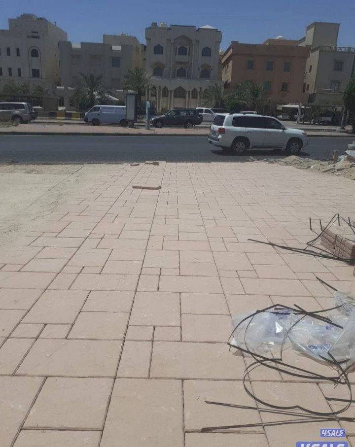 معلم بلاط متداخل وكربستون وكاشي ومصفت سيارات وتنسيق حدائق9