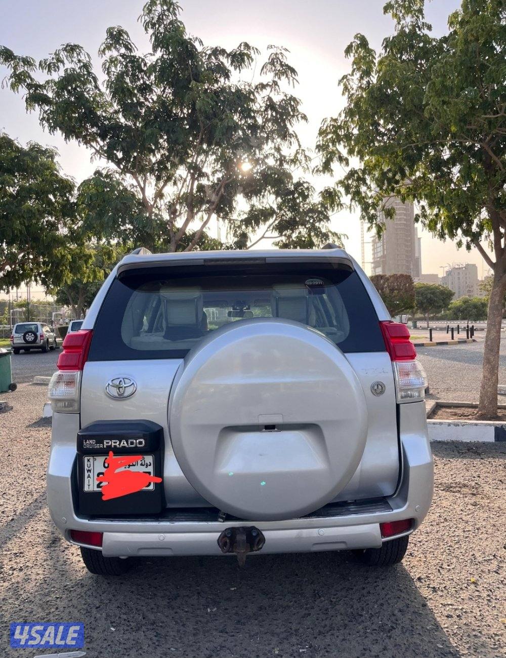 للبيع برادو ٢٠١١1