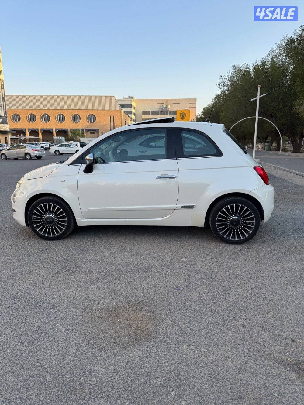 البيع سيارة fiat C500 موديل 20182