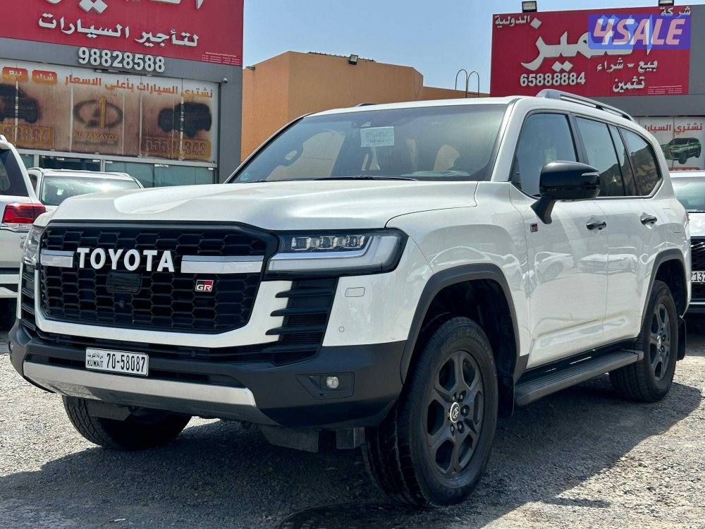 لاند كروزر GR .SPORT   twin turbo .V68