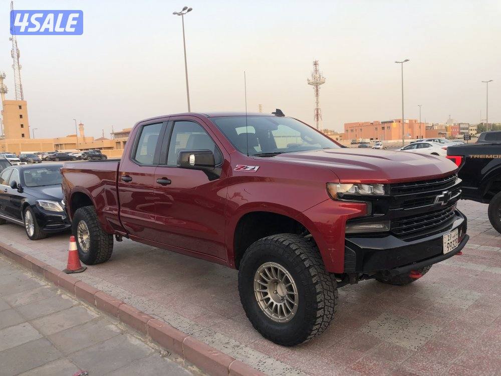 سلفرادو Z71 تريل بوس0