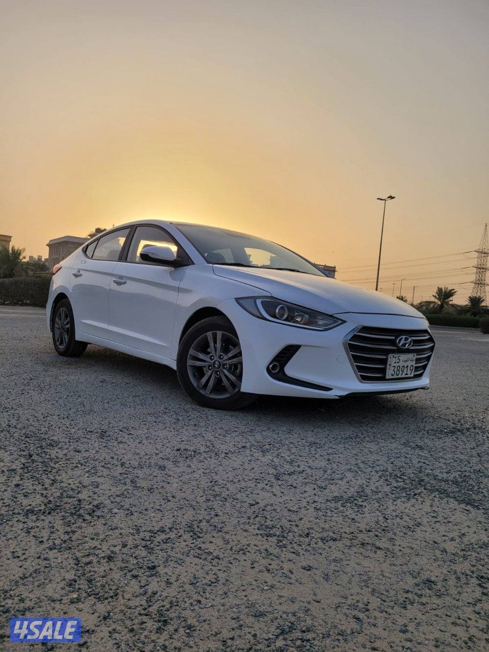 للبيع هيونداي النترا موديل 2018 حجم المكينه 20000