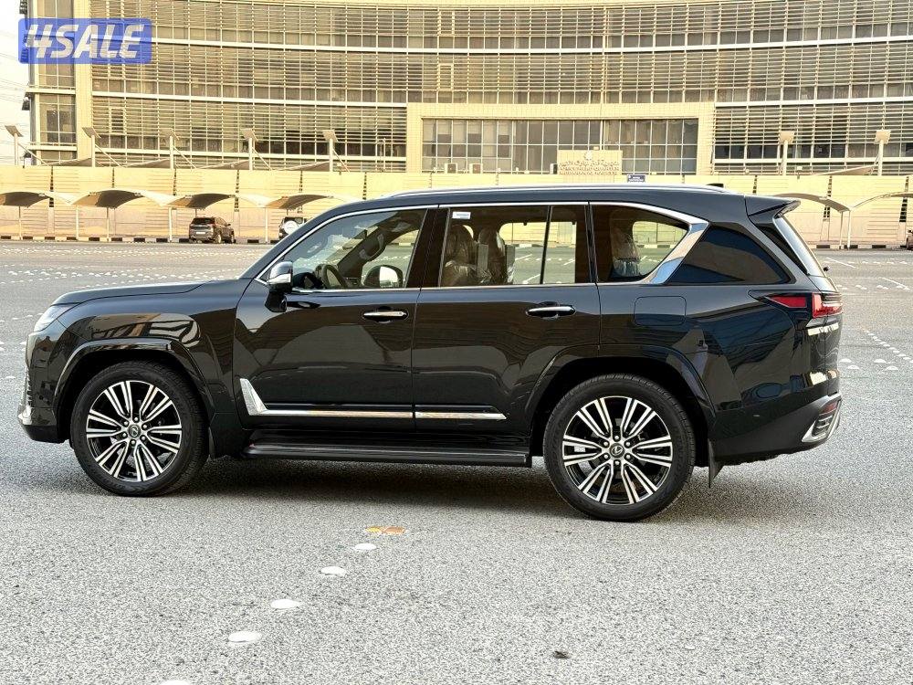 لكزس LX 600  الساير 20251