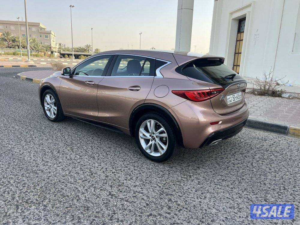 انفينيتي Q304