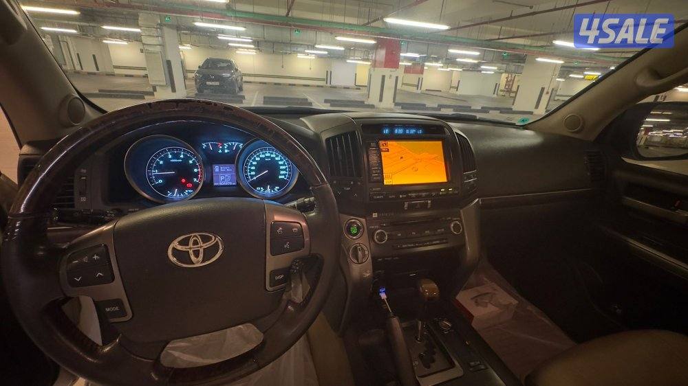 لاند كروزر VXR 2010 الساير11