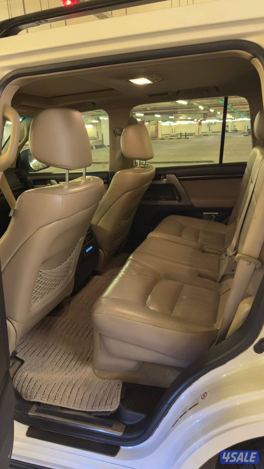 لاند كروزر VXR 2010 الساير12