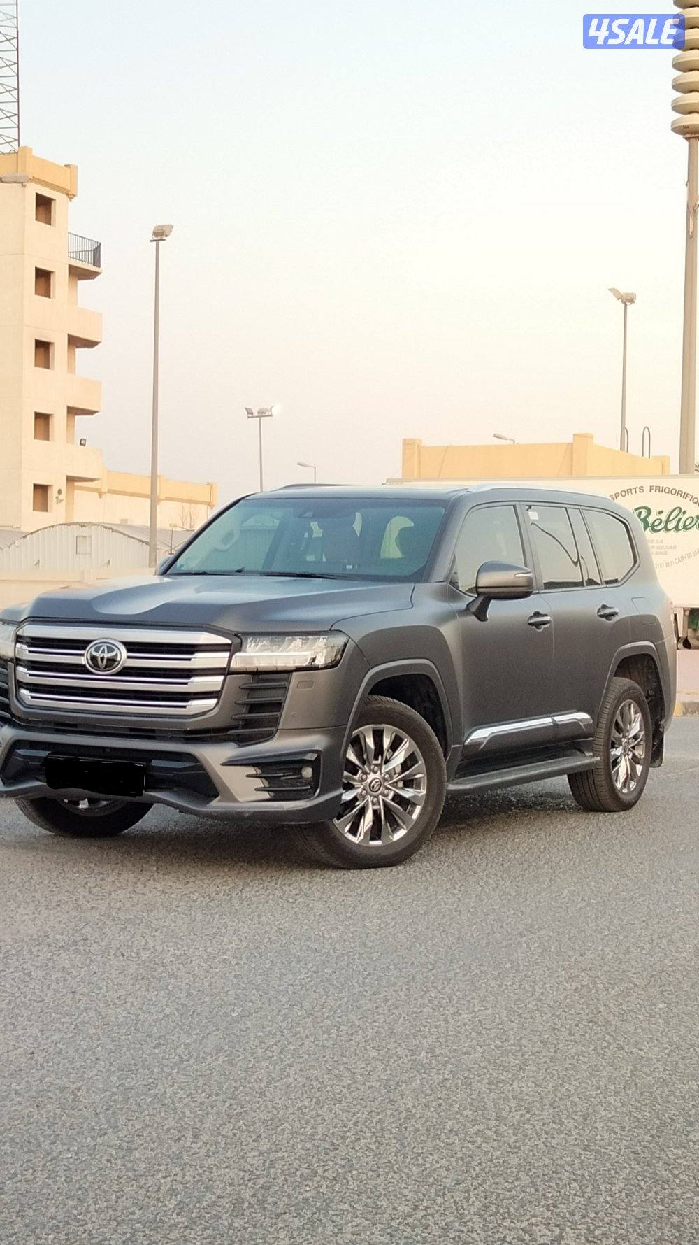 للبيع لاندكروزر GXR ايرو اس تون تيربو موديل 2023 ماشي 139 الف مالك اول0