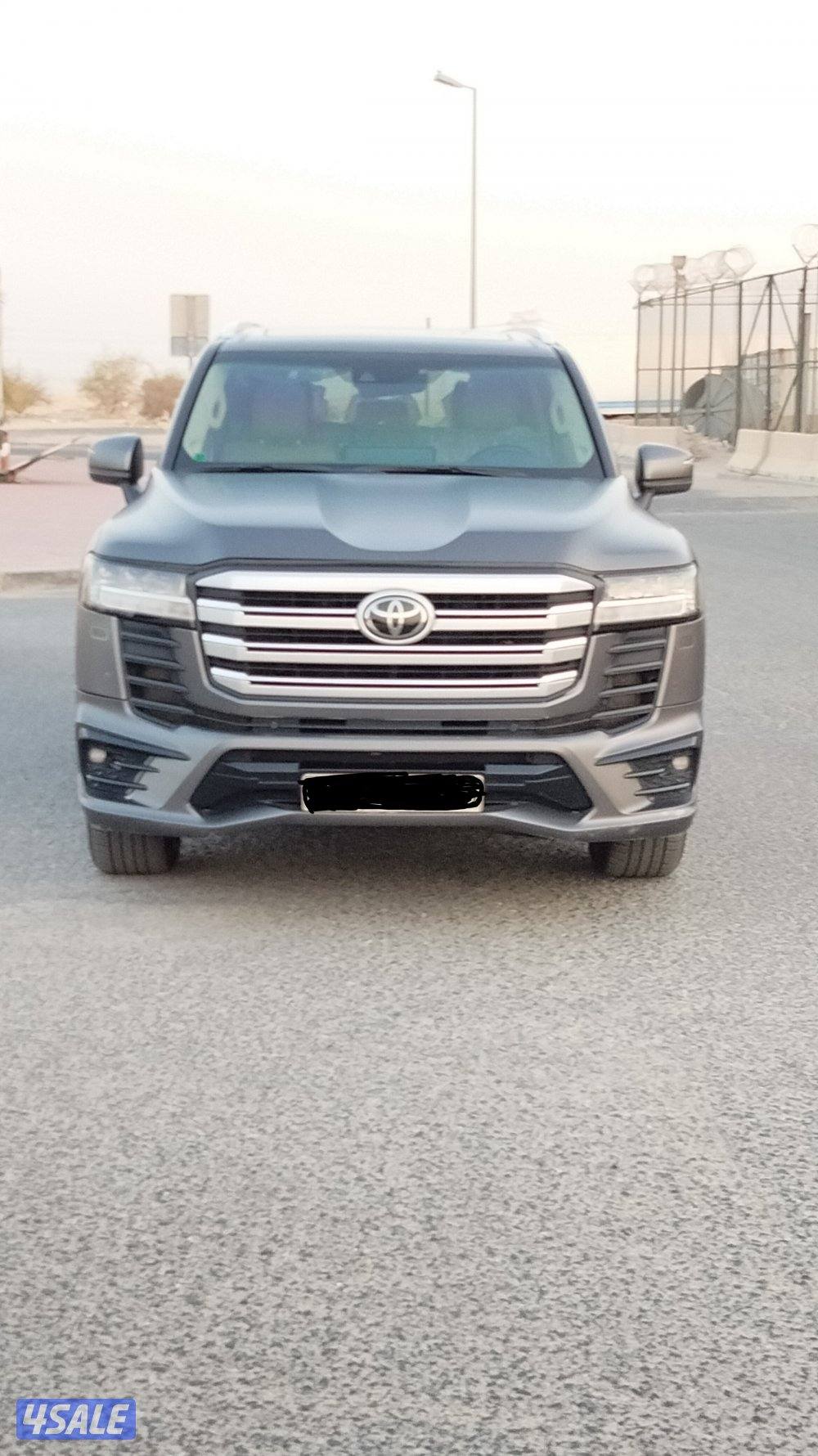 للبيع لاندكروزر GXR ايرو اس تون تيربو موديل 2023 ماشي 139 الف مالك اول6