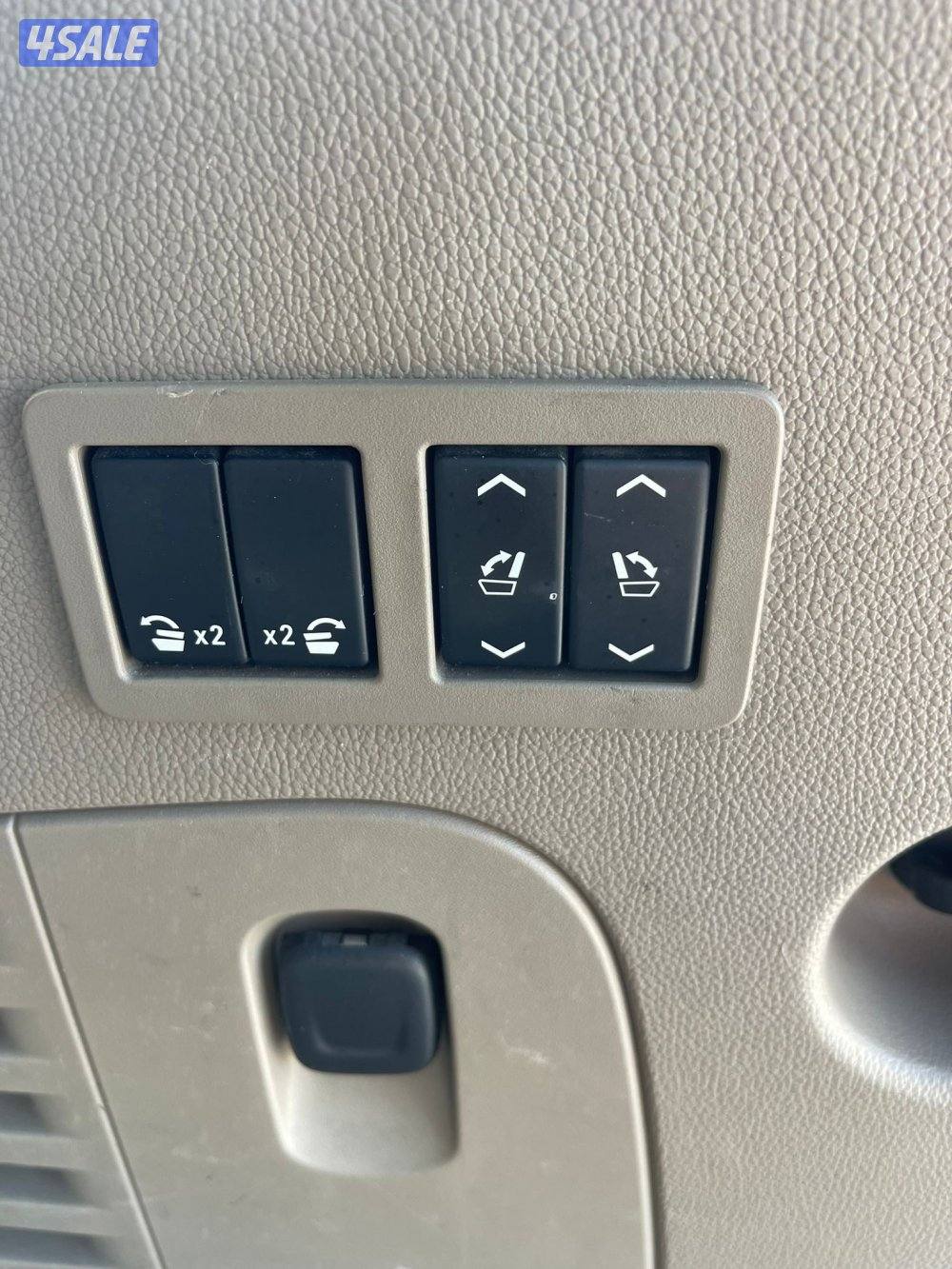 يوكن SLT - موديل / 2015 - وارد بهبهاني - كامل المواصفات ماعدا الفتحه13