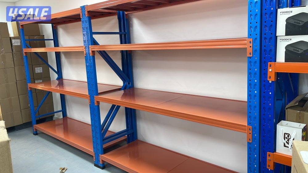 ارفف تخزين حسب المقاسات المطلوبه والألوان المطلوبه ويوجد خدمة رفع مقاس7