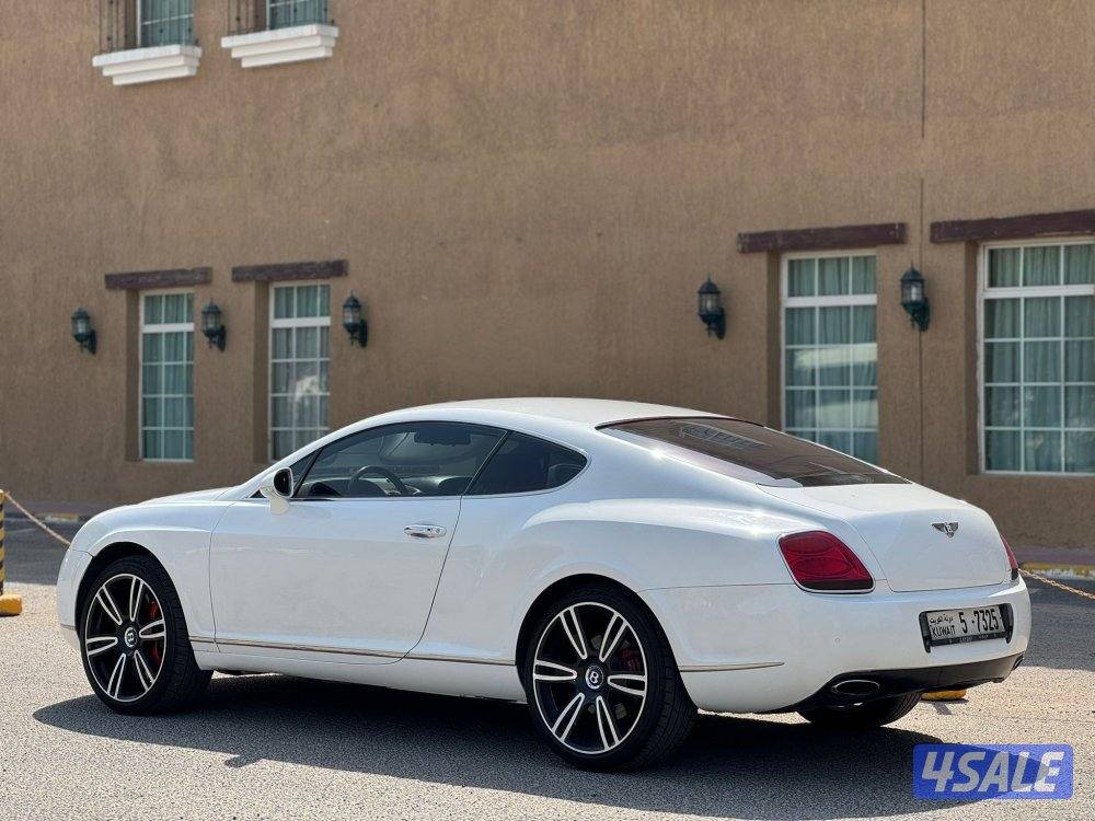 بنتلي GT / V124